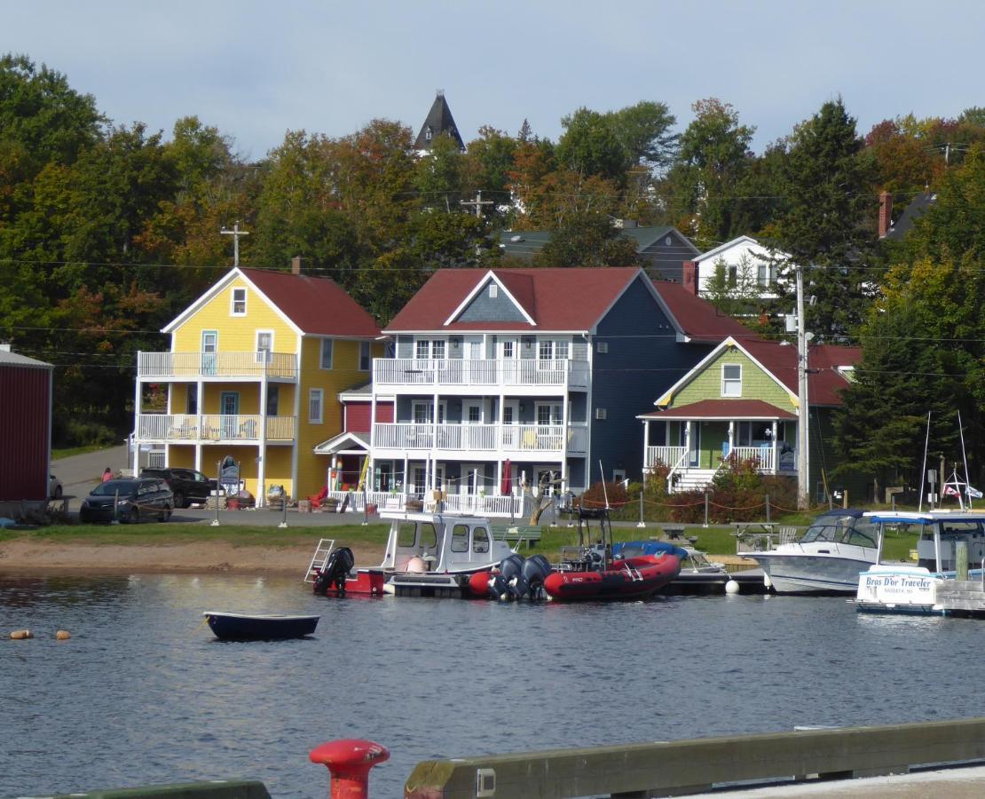 The Water'S Edge Inn & Gallery Baddeck Inlet Eksteriør bilde