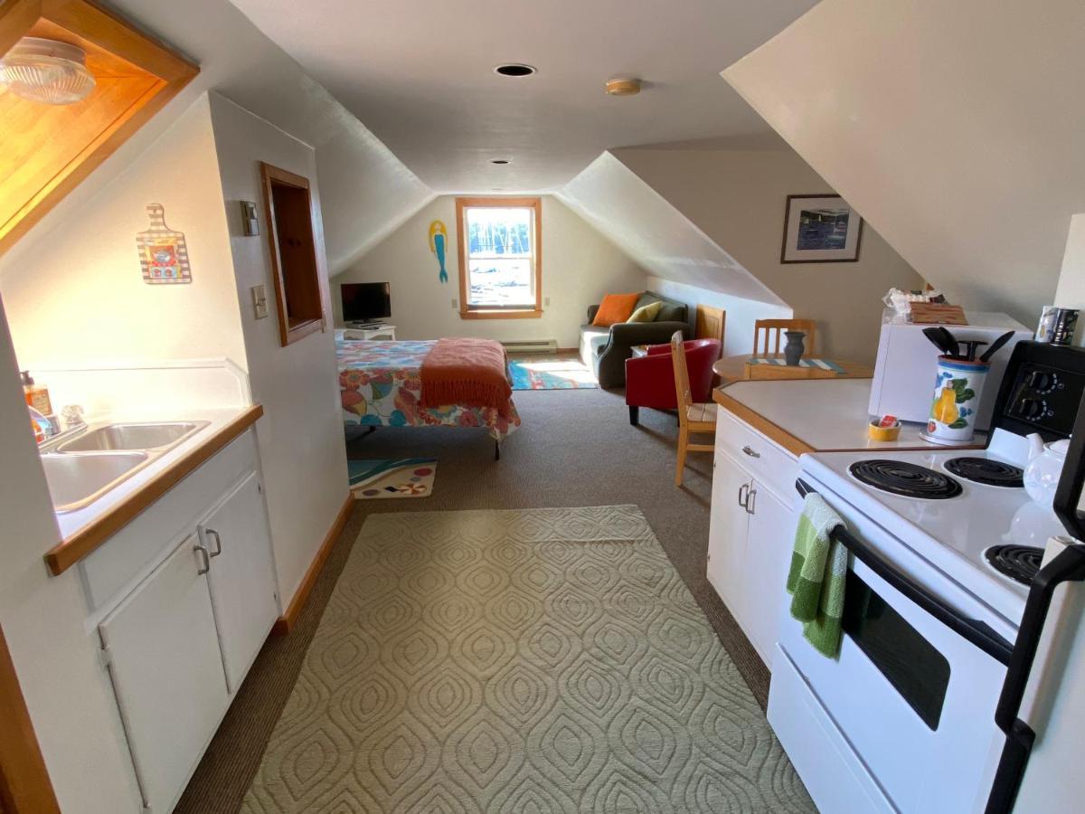 The Water'S Edge Inn & Gallery Baddeck Inlet Eksteriør bilde