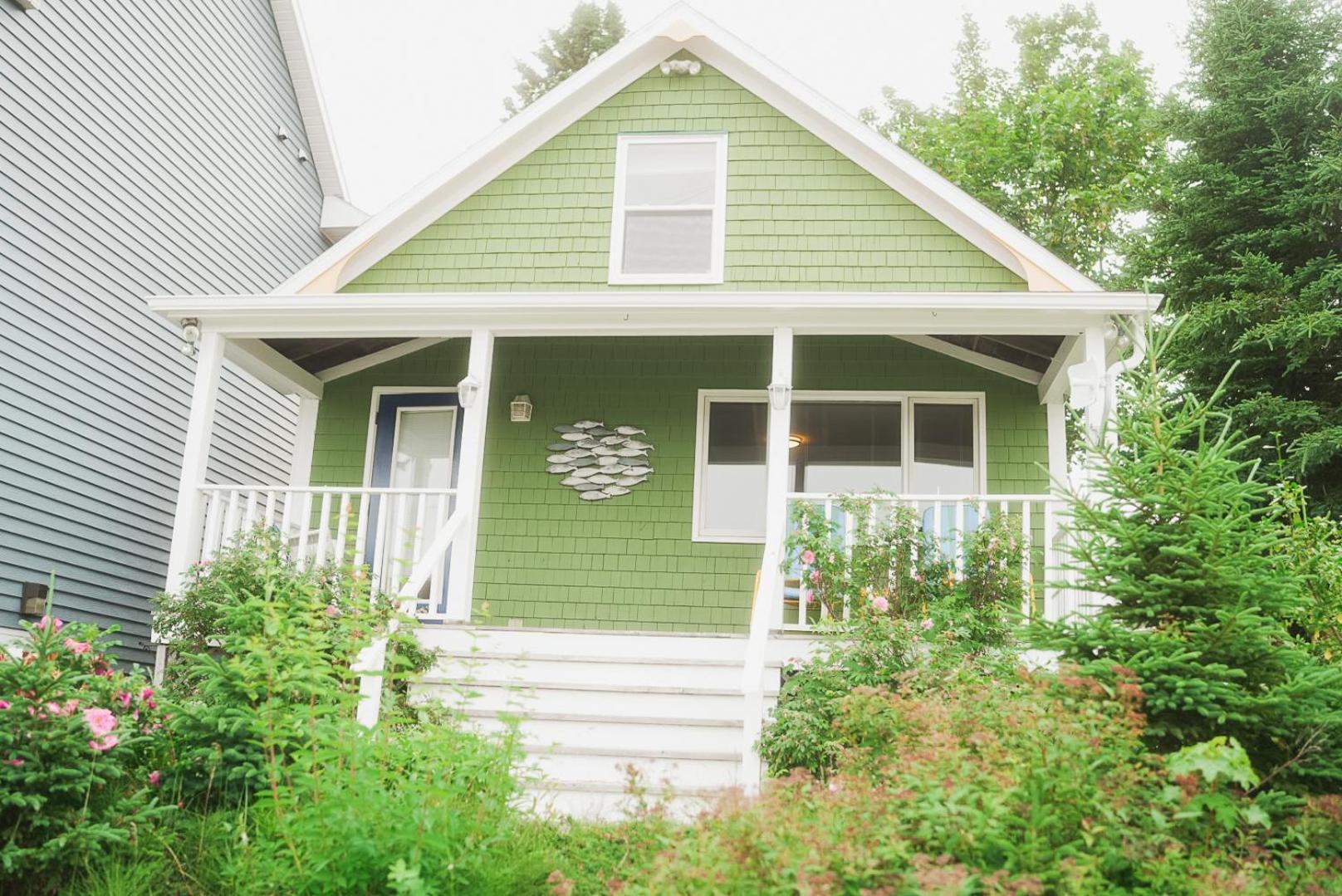 The Water'S Edge Inn & Gallery Baddeck Inlet Eksteriør bilde